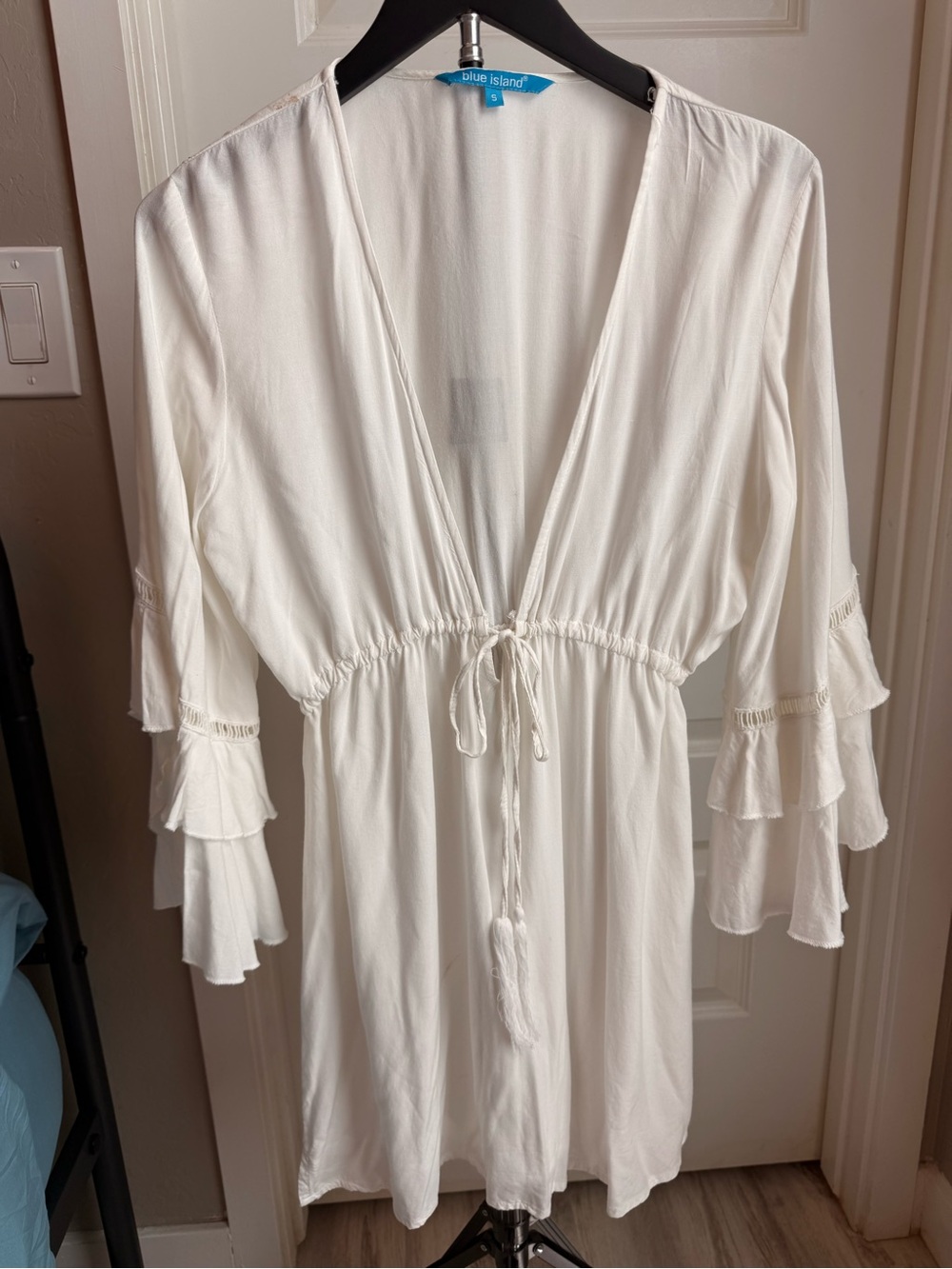 blue island White V-Neck Drawstring Ruffle Sleeve Tunic